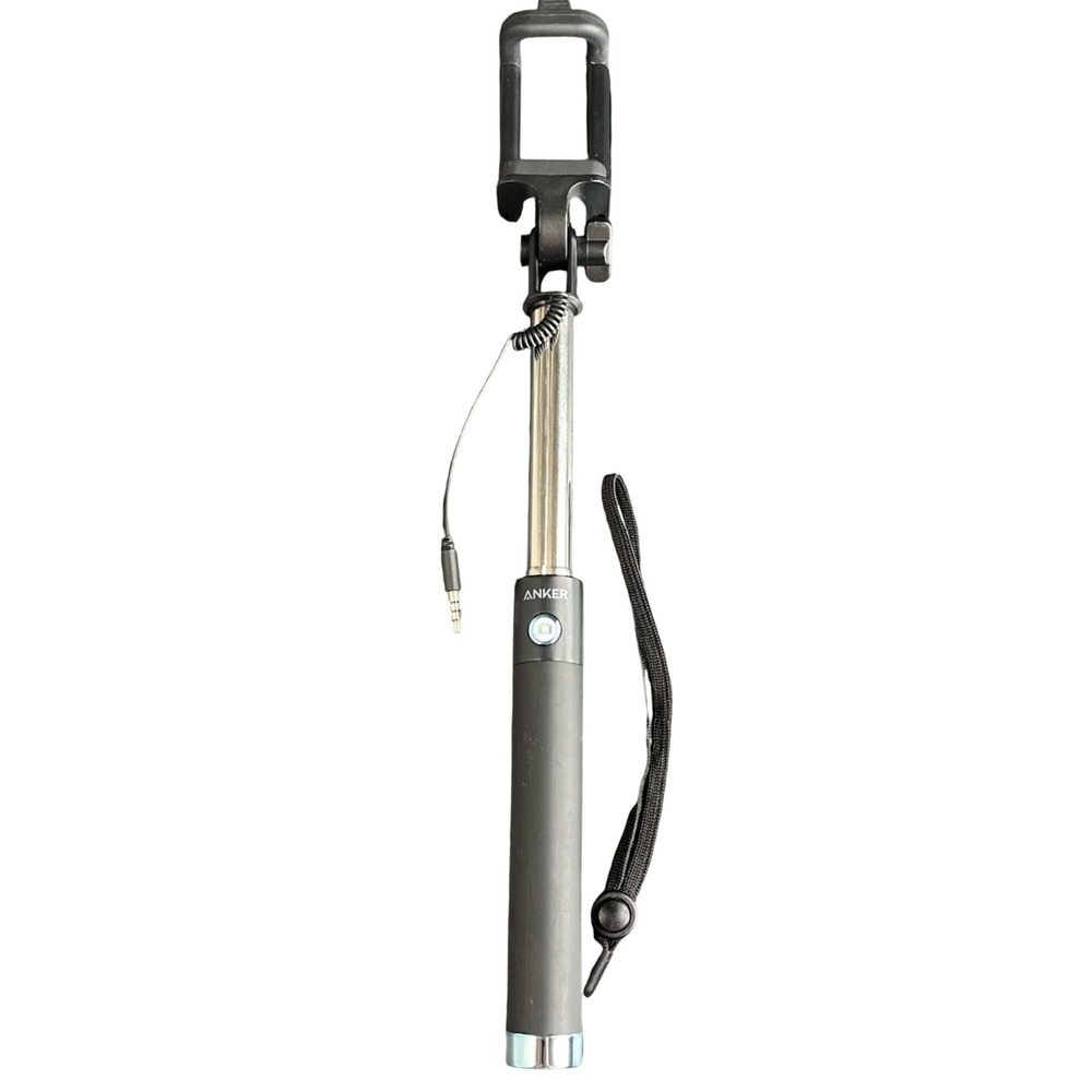 Anker Selfie Stick A7160 Wired Extendable Monopod Black Aluminum 31 Inch Max